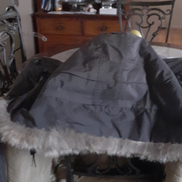 Winter jacket - Picture 2 of 2